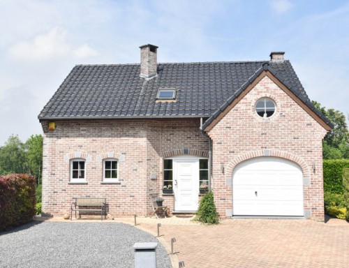 WANZE - Superbe maison avec piscine !